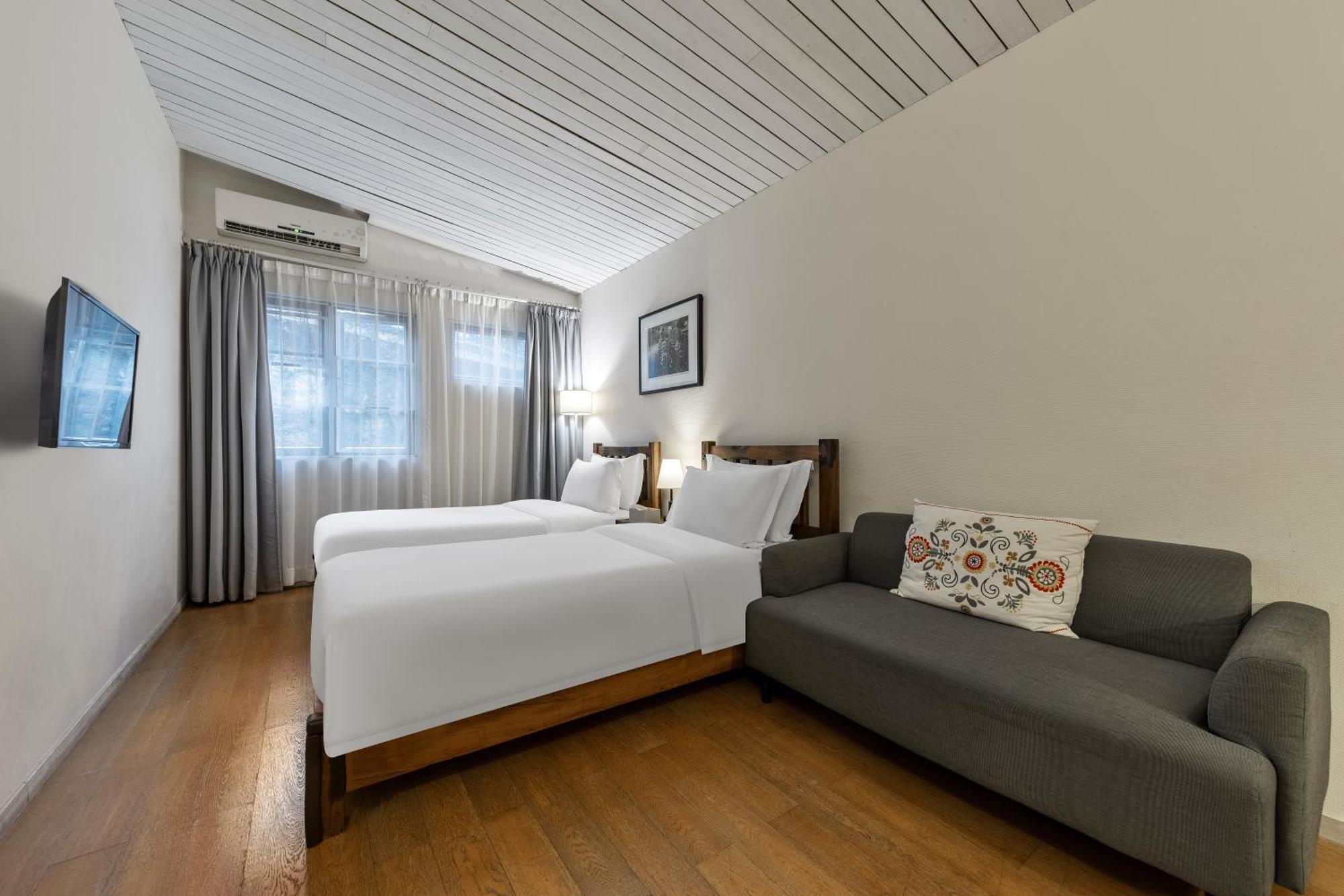 Shenzhen No'6 Garden Villa --French Window With Garden View,Close To Sea World &Shekou Ferry Port &K11 Ecoast &Subway Nearby ,Offer Western Food And Coffee &English Speaking With Tour Services Luaran gambar