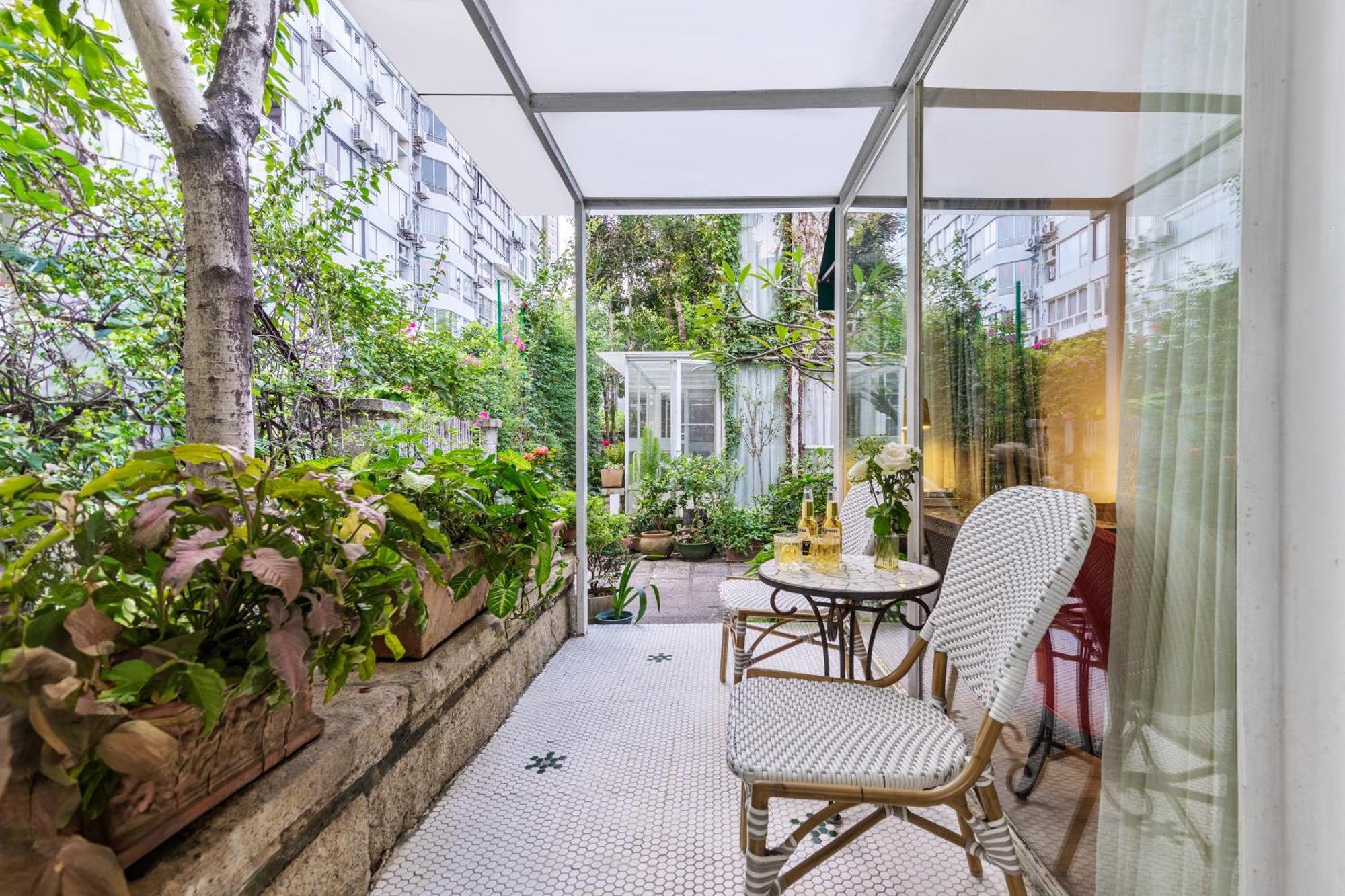 Shenzhen No'6 Garden Villa --French Window With Garden View,Close To Sea World &Shekou Ferry Port &K11 Ecoast &Subway Nearby ,Offer Western Food And Coffee &English Speaking With Tour Services Luaran gambar