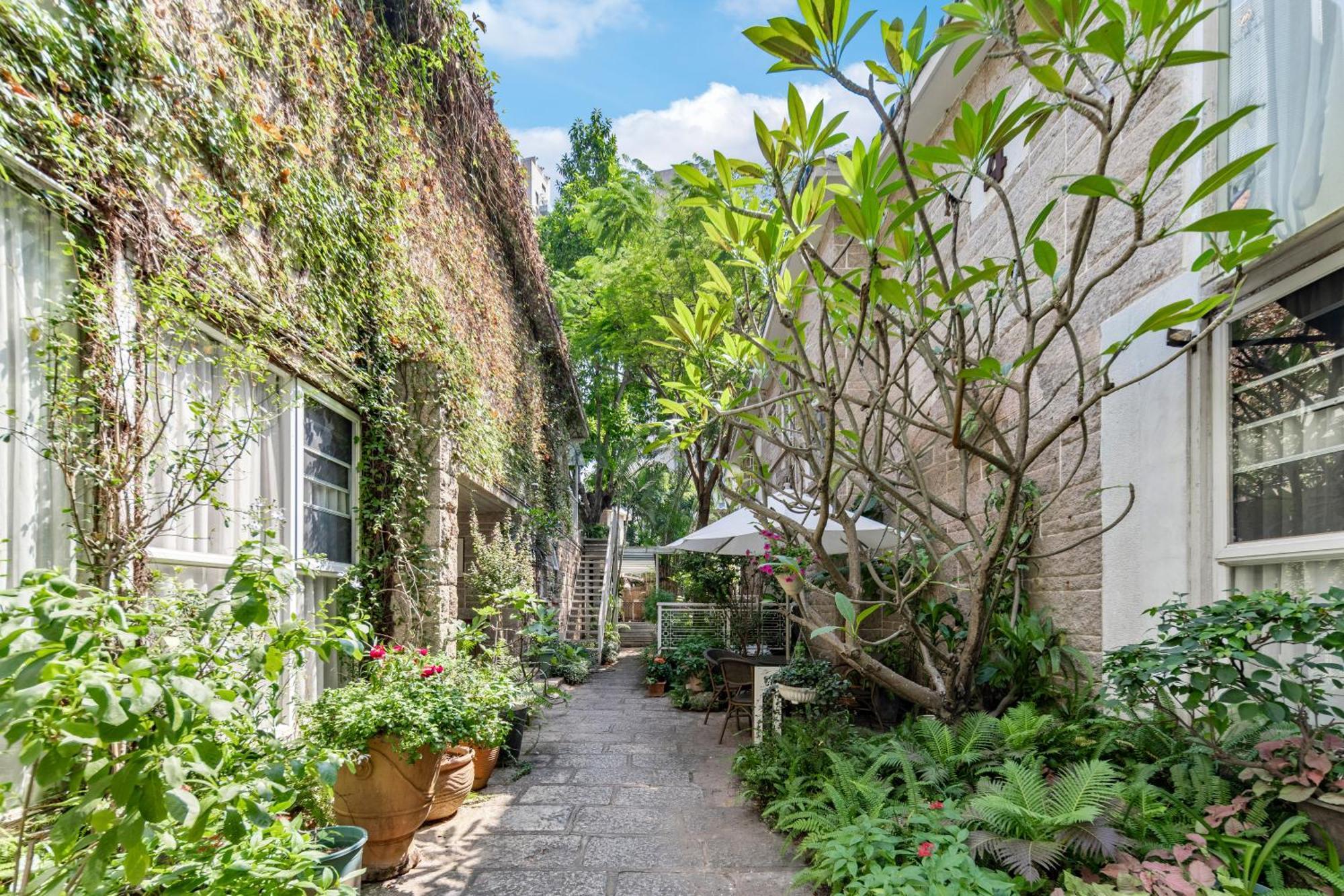 Shenzhen No'6 Garden Villa --French Window With Garden View,Close To Sea World &Shekou Ferry Port &K11 Ecoast &Subway Nearby ,Offer Western Food And Coffee &English Speaking With Tour Services Luaran gambar